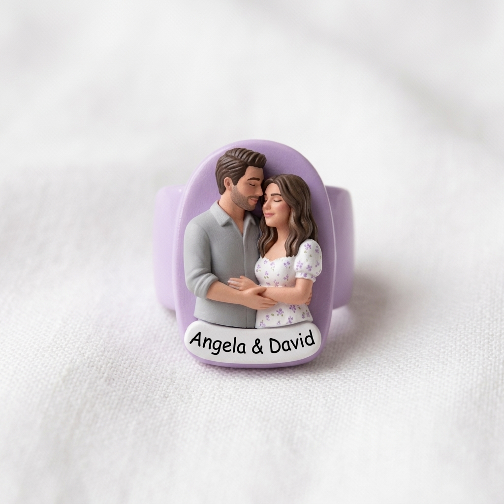 Personalized 3D figurine rings, custom commemorative jewelry, and meaningful gifts for couples.