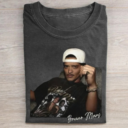 Retro Pop Concert T-Shirt