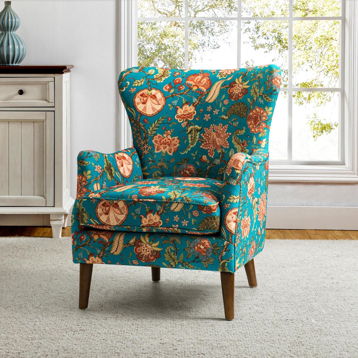 Johannes Classic Wingback Elegant Timeless Design Armchair