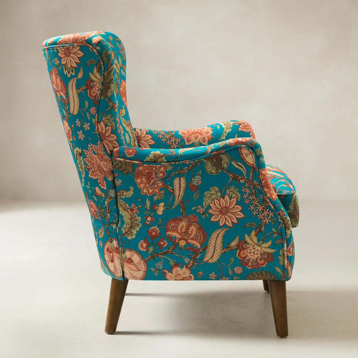 Johannes Classic Wingback Elegant Timeless Design Armchair