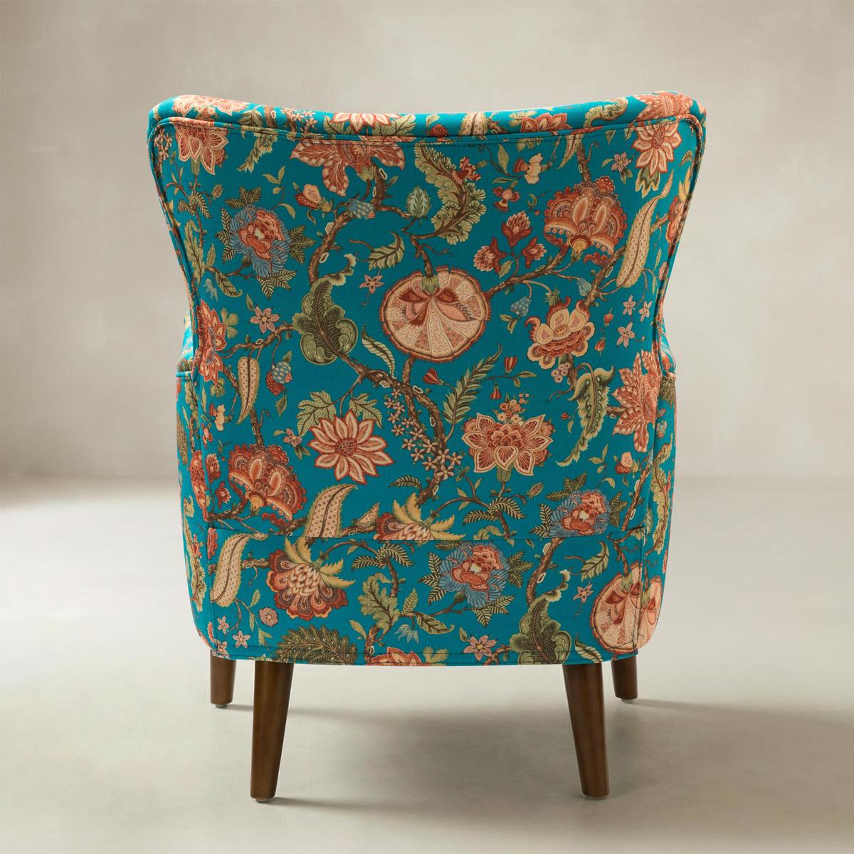 Johannes Classic Wingback Elegant Timeless Design Armchair