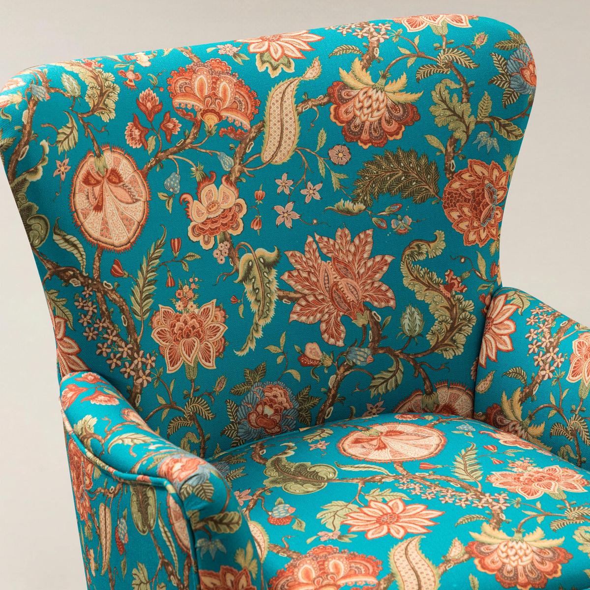 Johannes Classic Wingback Elegant Timeless Design Armchair