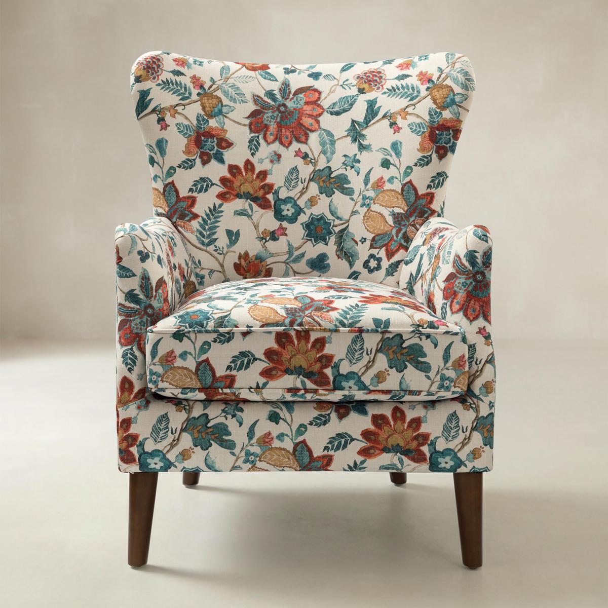 Johannes Classic Wingback Elegant Timeless Design Armchair
