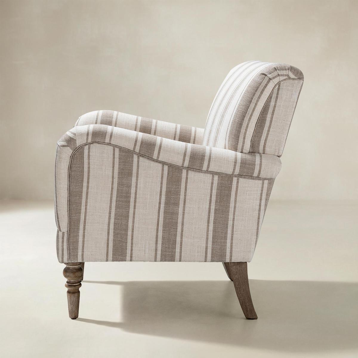 Quentin Modern Comfort Upholstered Armchair