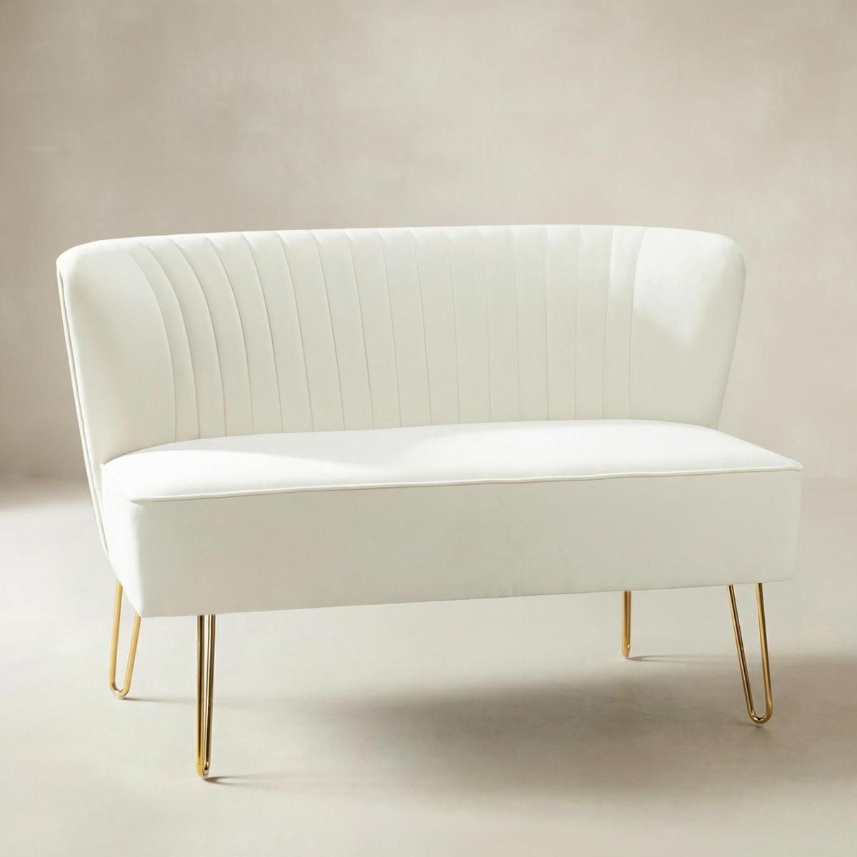 Ainhoa Velvet Loveseat with Hairpin Legs - HULALA HOME