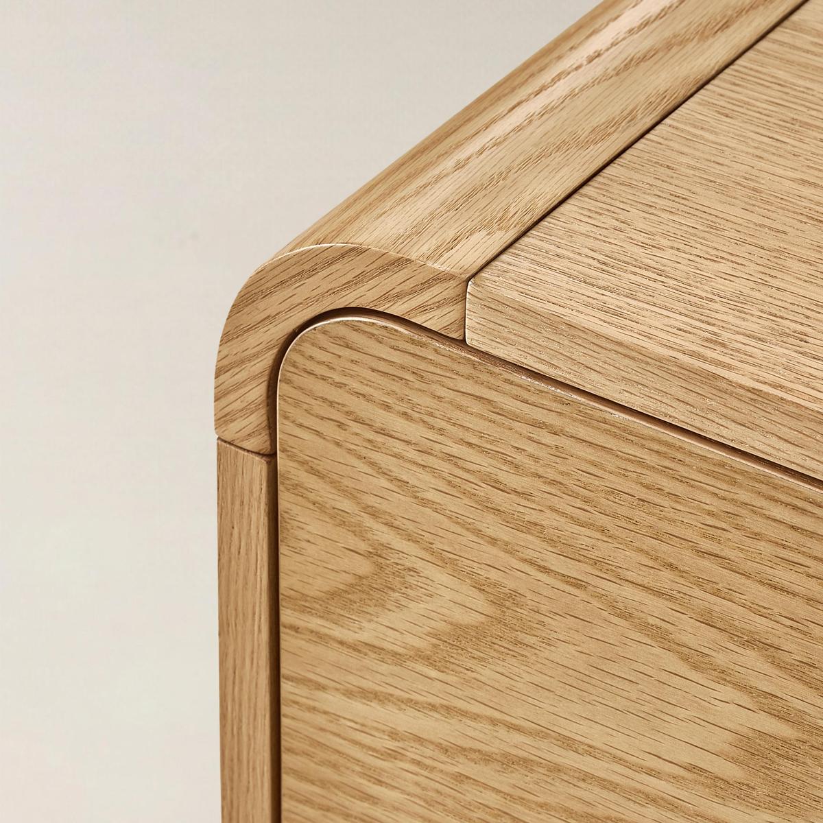 Baggio Modern 2-Drawer Filing Cabinet with Charging