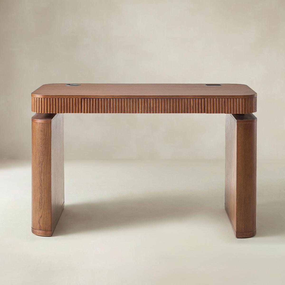 Baggio Modern Electric Adjustable Standing Desk with Cable Management