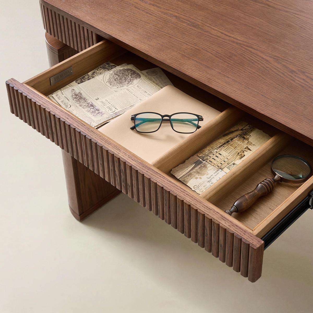 Baggio Modern Electric Adjustable Standing Desk with Cable Management