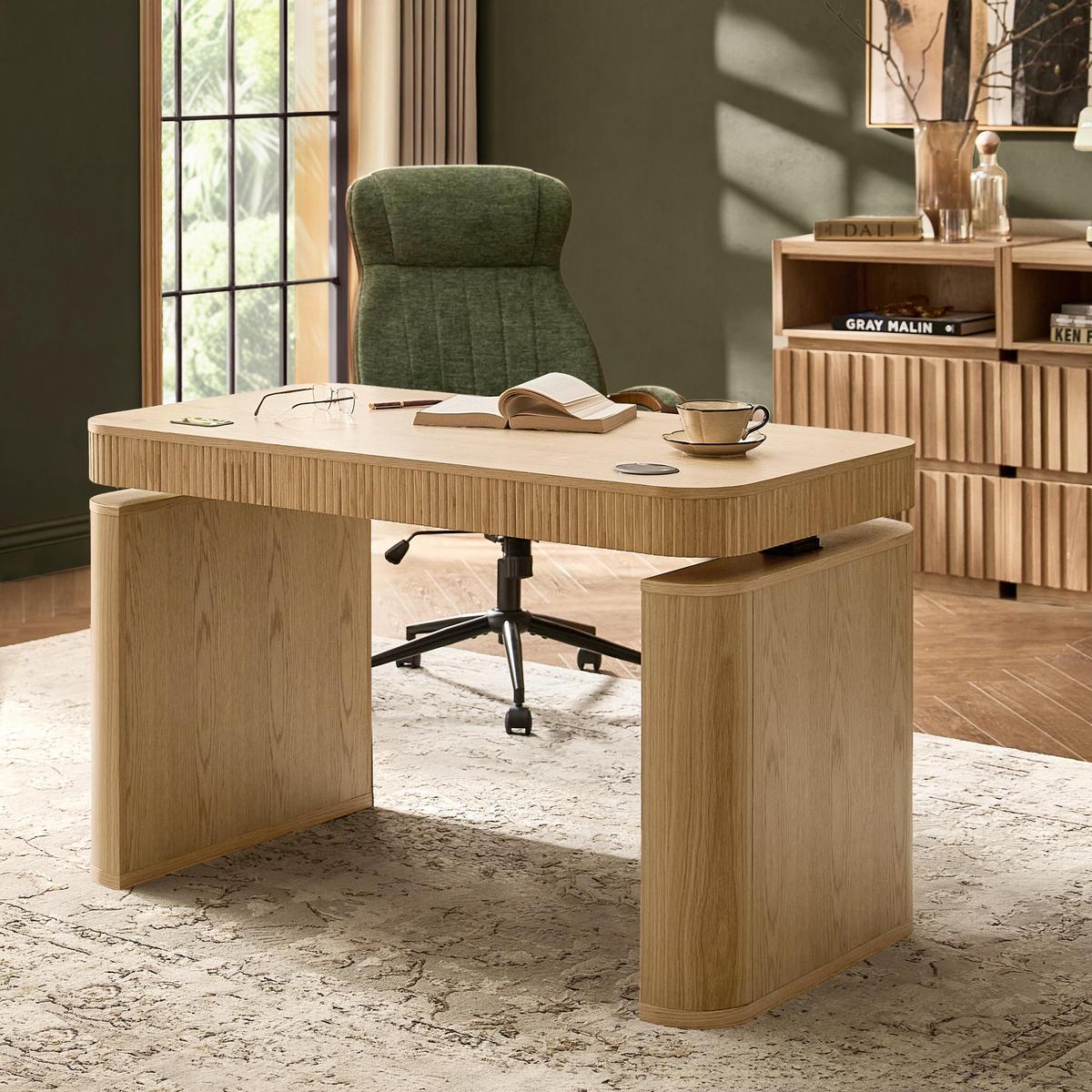 Baggio Modern Electric Adjustable Standing Desk with Cable Management