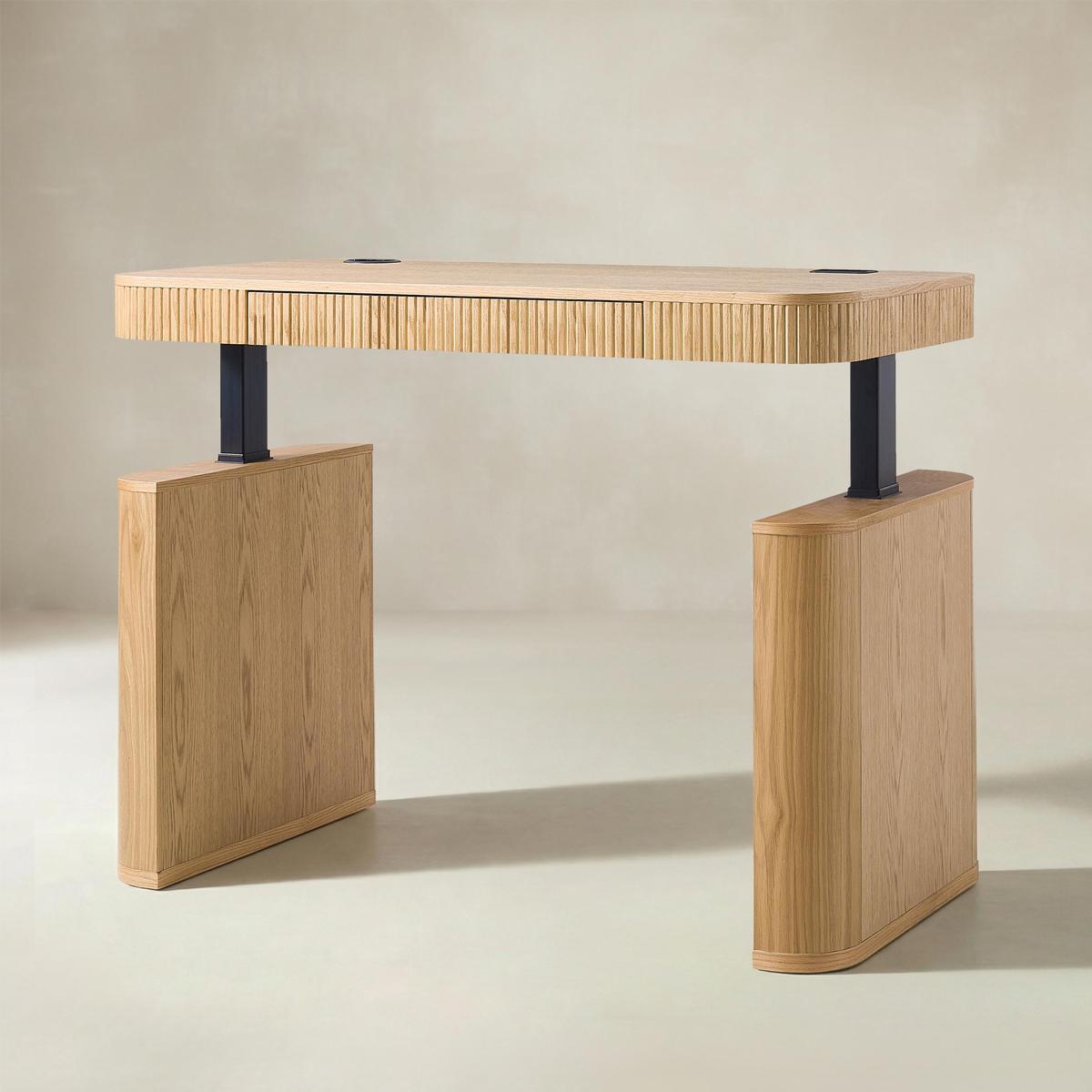 Baggio Modern Electric Adjustable Standing Desk with Cable Management