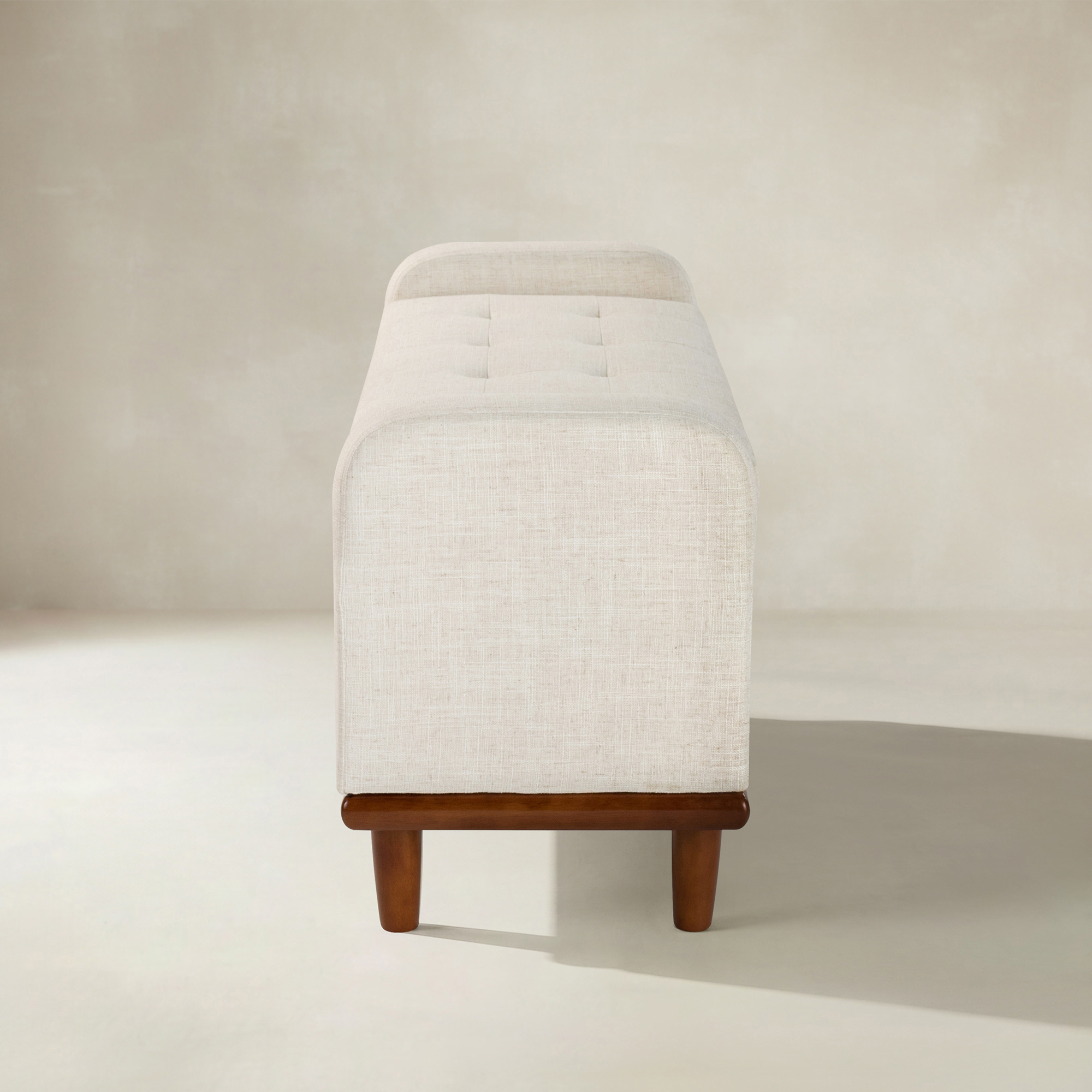 Clover Storage Bench – Tufted Seat with Hidden Organiser Space