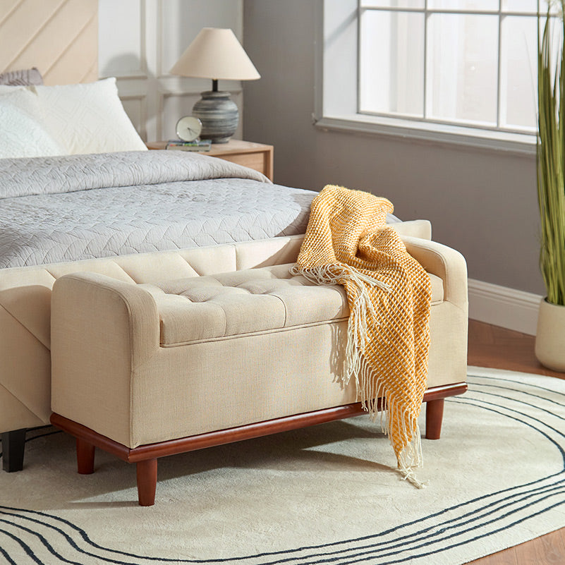 Clover Storage Bench – Tufted Seat with Hidden Organiser Space