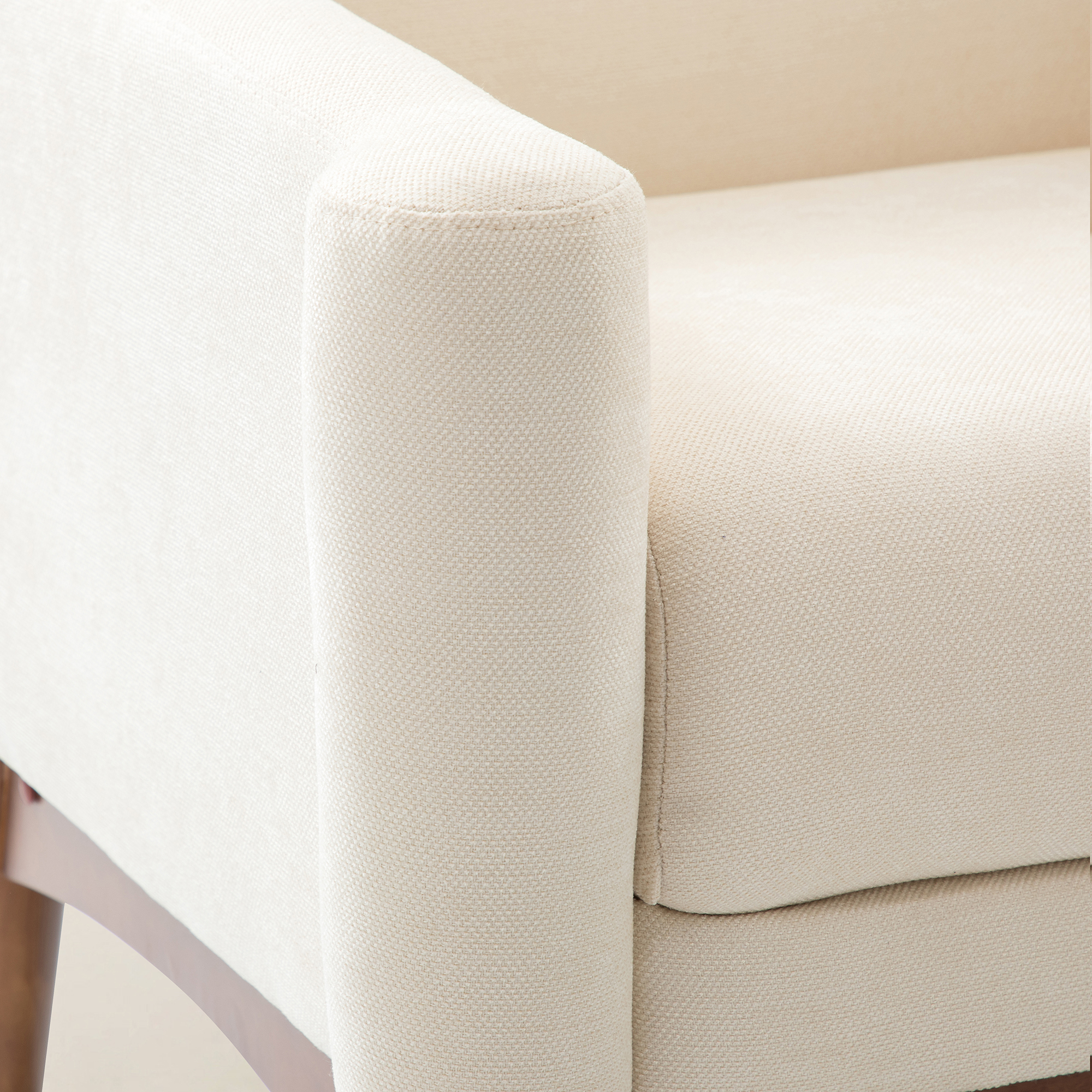 Dietmar Mid Century Armchair Vintage Style and Comfortable Design