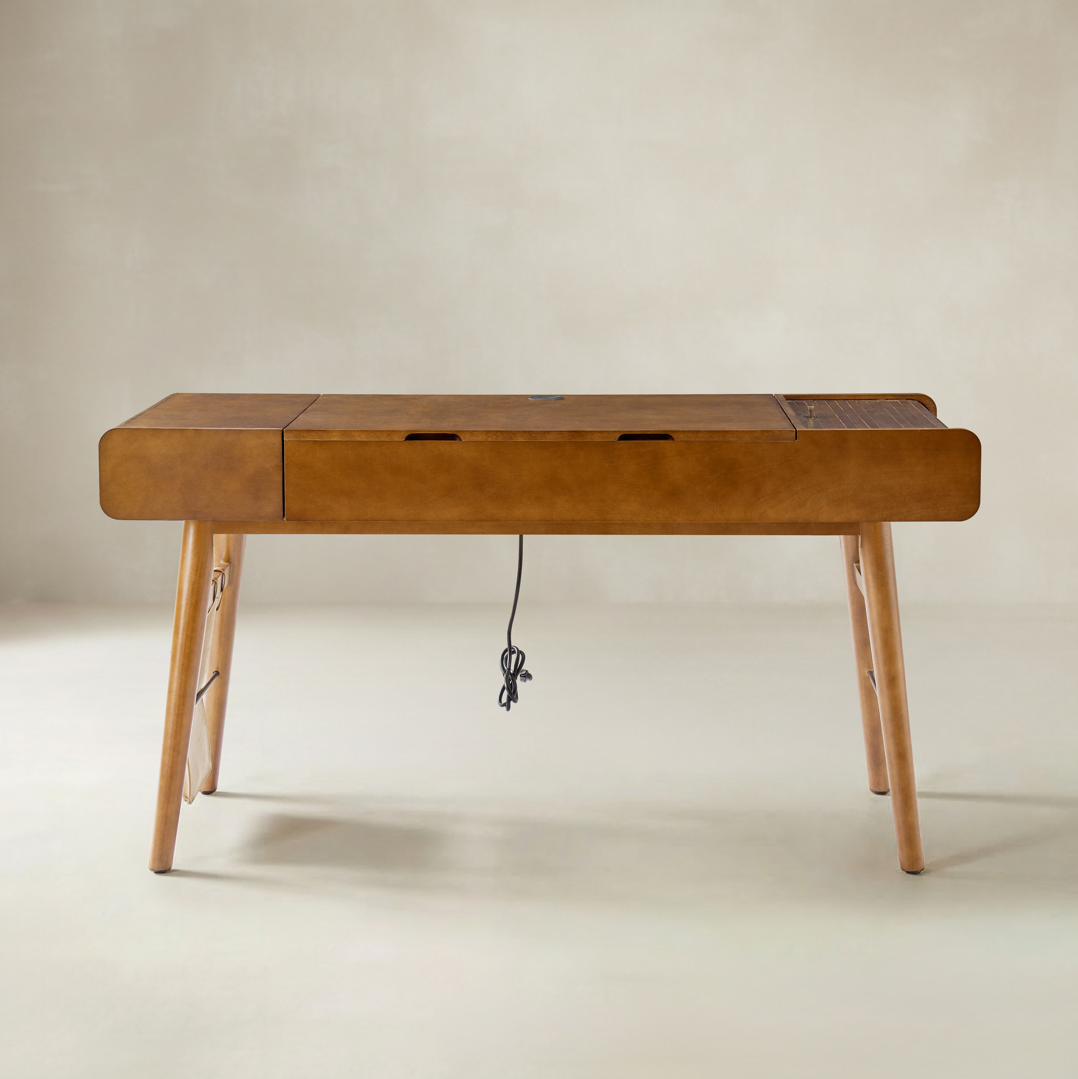 Reg   SitStand Desk with Storage