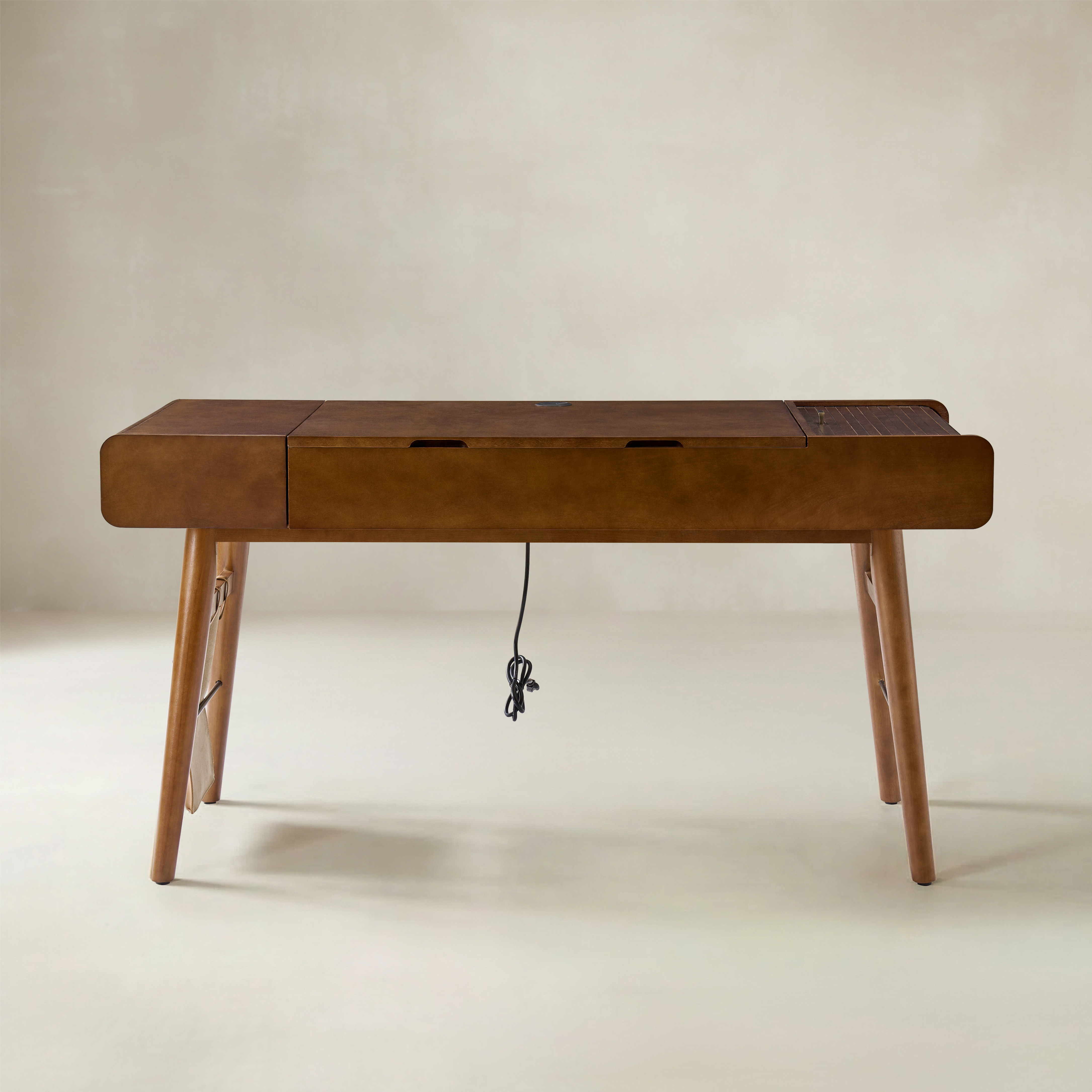 Reg   SitStand Desk with Storage