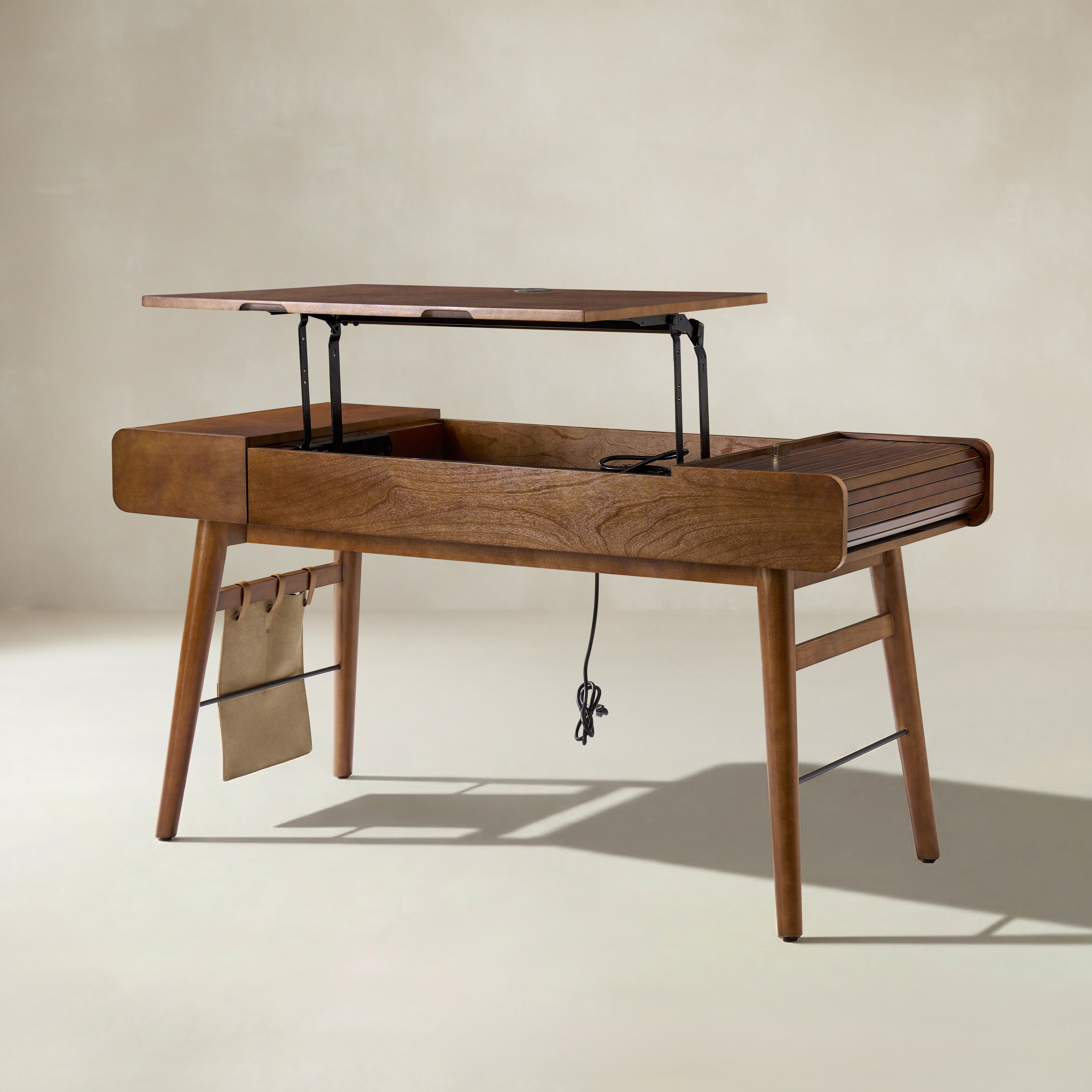Reg   SitStand Desk with Storage