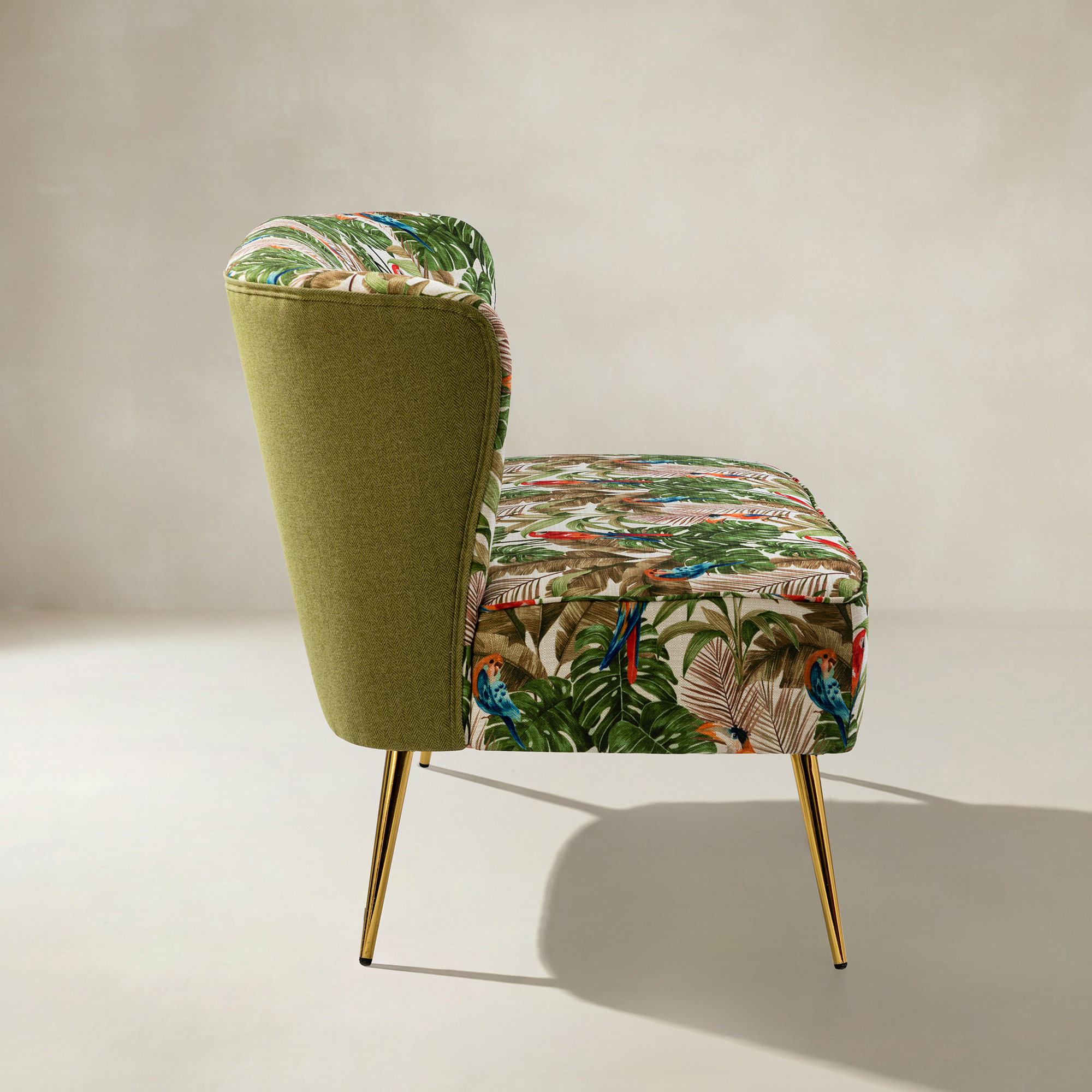 Coraline Floral Upholstered Loveseat with Tufted Back