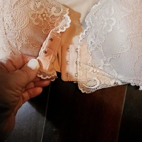 FRONT CLOSURE 5D SHAPING PUSH UP COMFY WIRELESS BRA