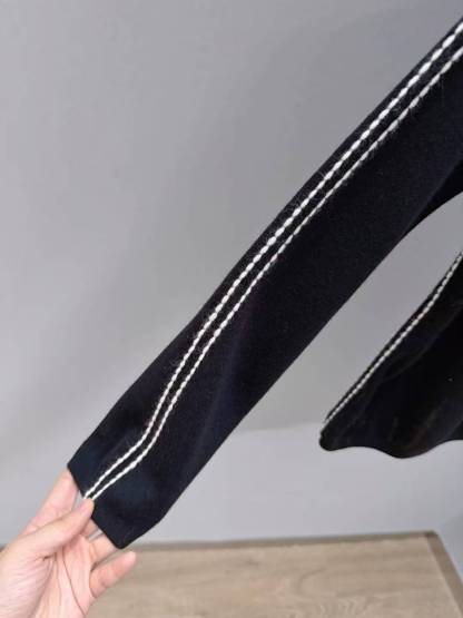 CC 25SS Double C-line high neck knitted sweater