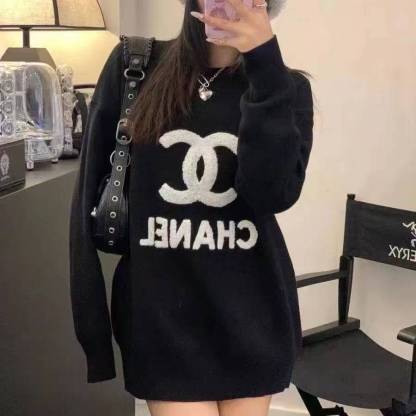 CC Classic LOGO Three Color Sweater