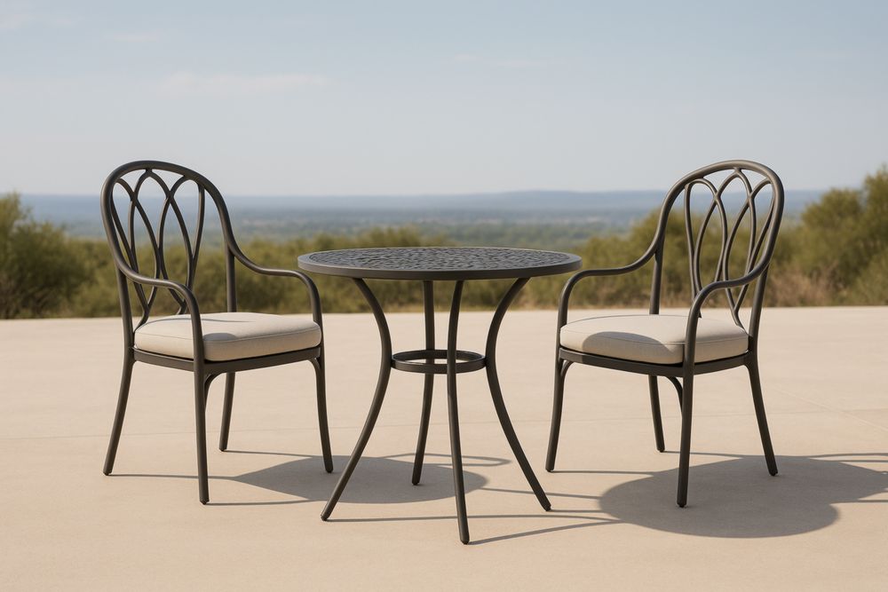 Set da giardino in metallo nero con cuscini beige