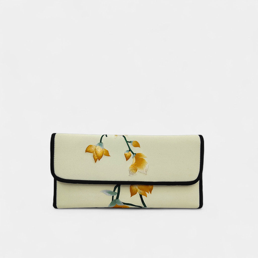 Vintage Magnolia Silk Embroidered Purse