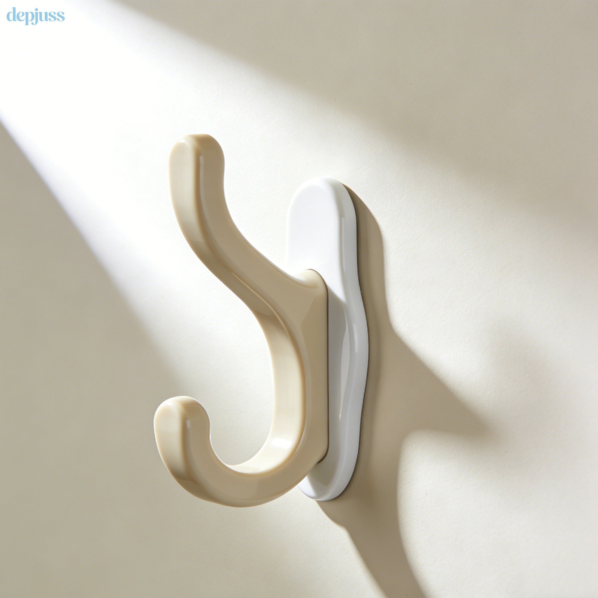 Pack of 20 heavy duty door hooks for home organization
