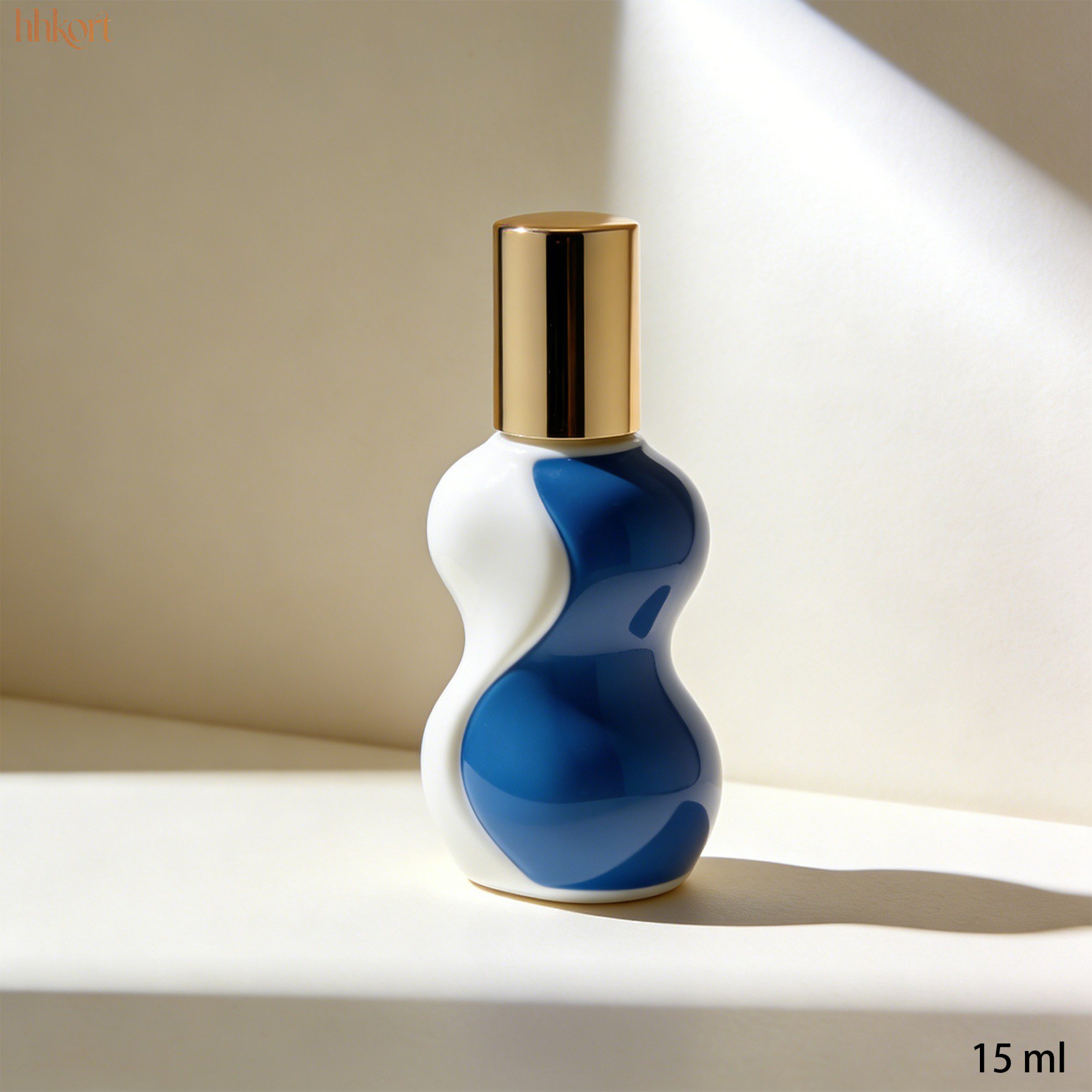 Refillable perfume bottles for travel and daily use