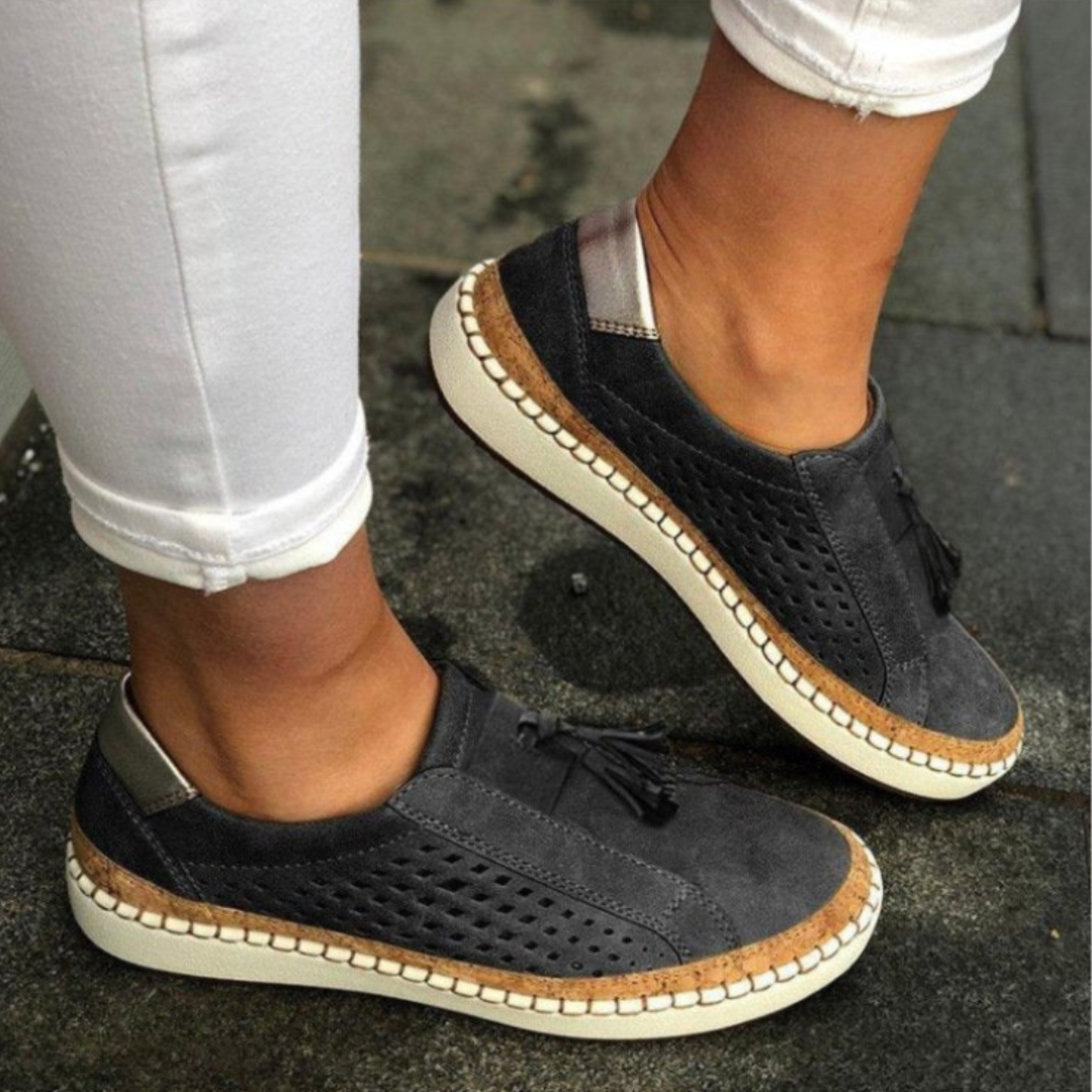 ORTHOPAEDIC SLIP-ONS
