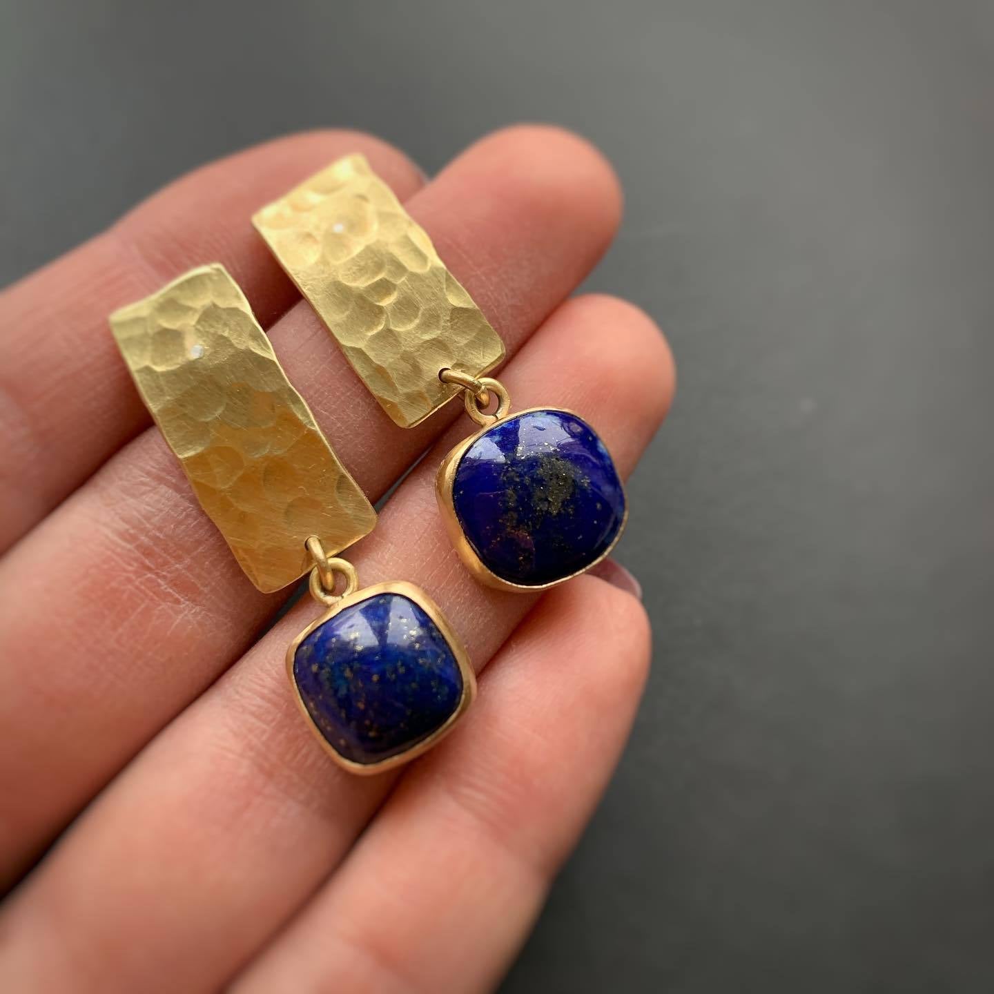 Vintage alloy inlaid lapis lazuli earrings