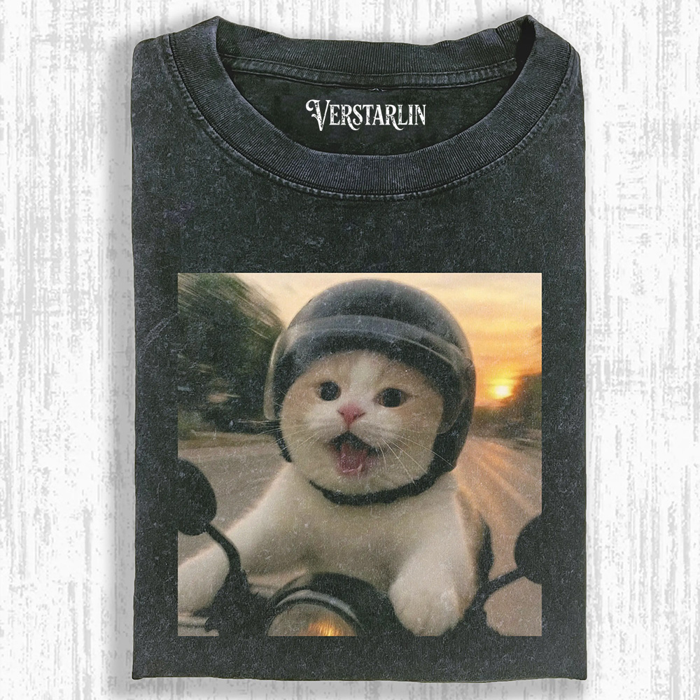 WACKY CAT  T-SHIRT