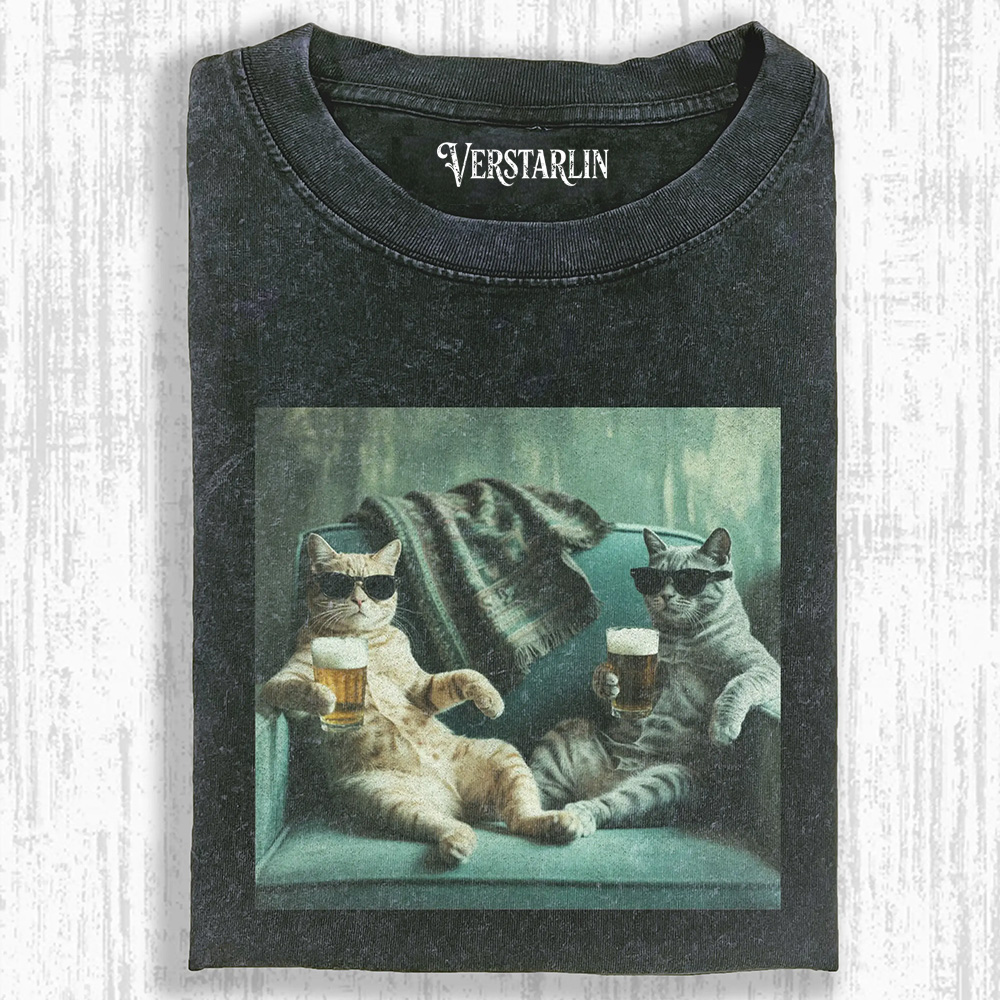 WACKY CAT  T-SHIRT