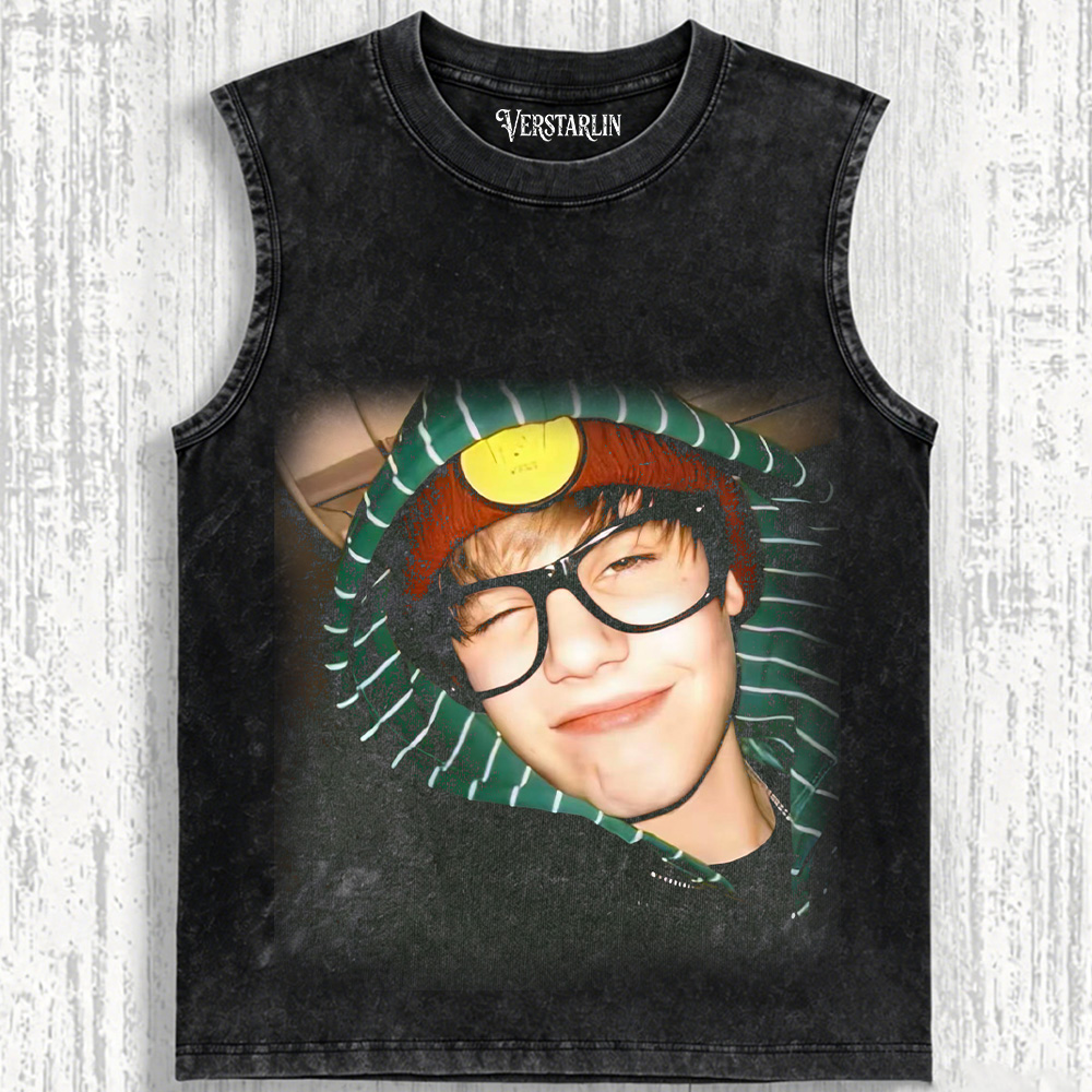 Justin Bieber Cute Y2K Hoodie | Funny Glasses Selfie Retro Washed Black Sweatshirt