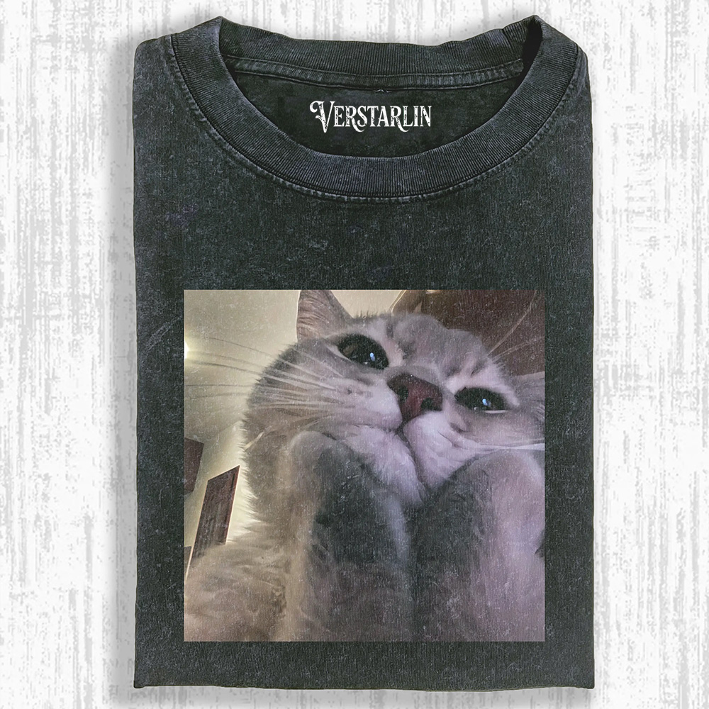 WACKY CAT  T-SHIRT