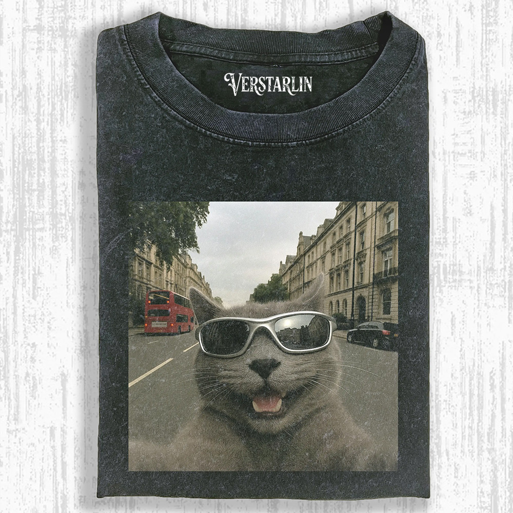 WACKY CAT T-SHIRT