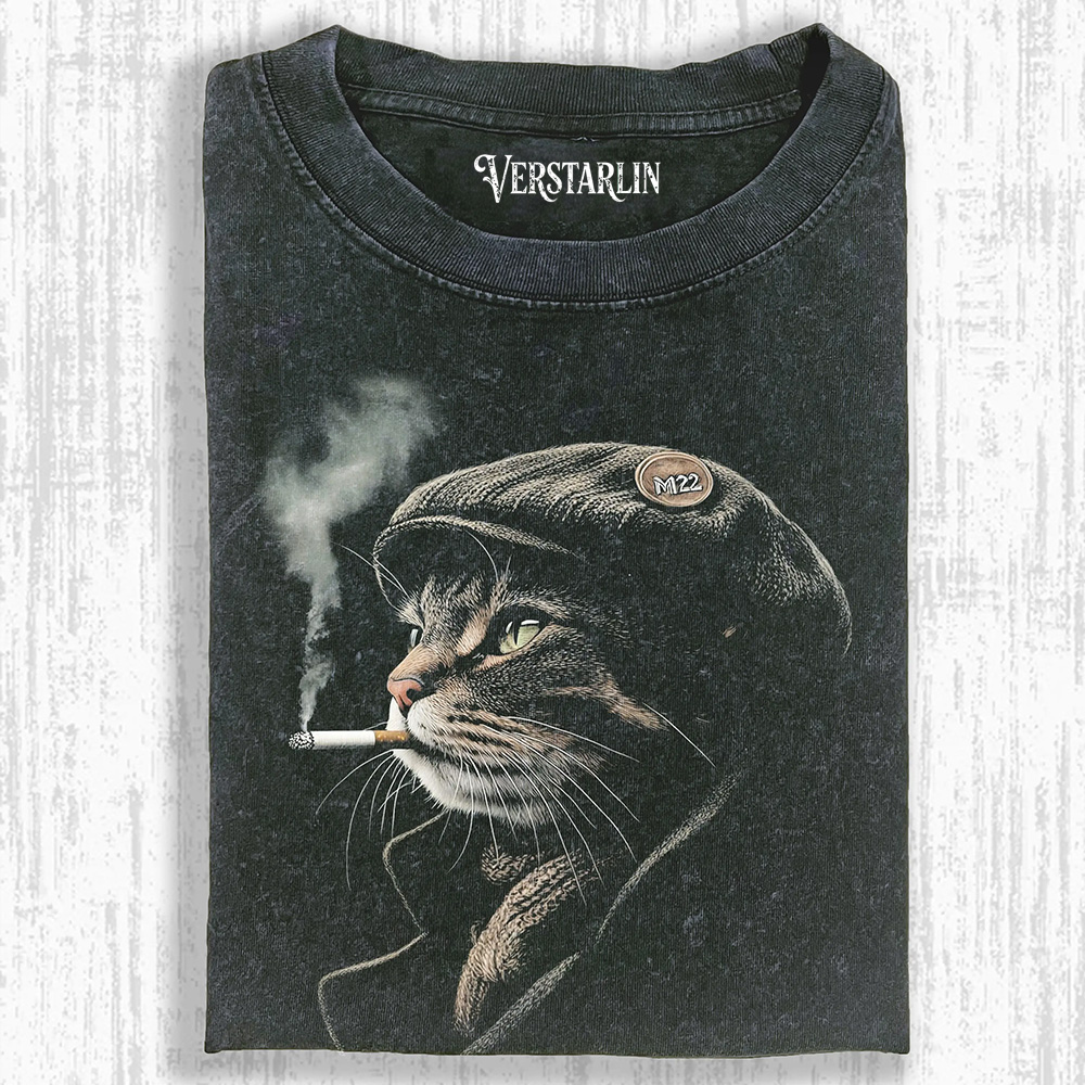 SMOKING CAT T-SHIRT