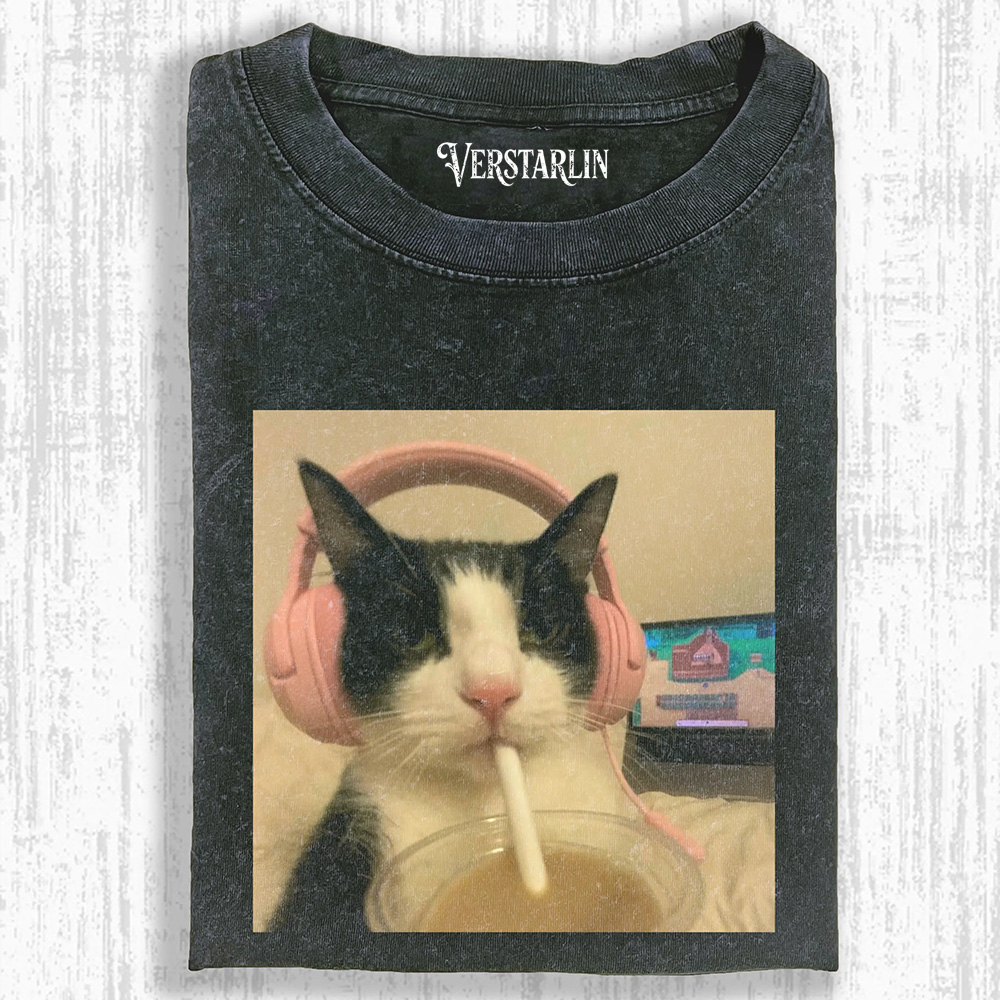 WACKY CAT  T-SHIRT