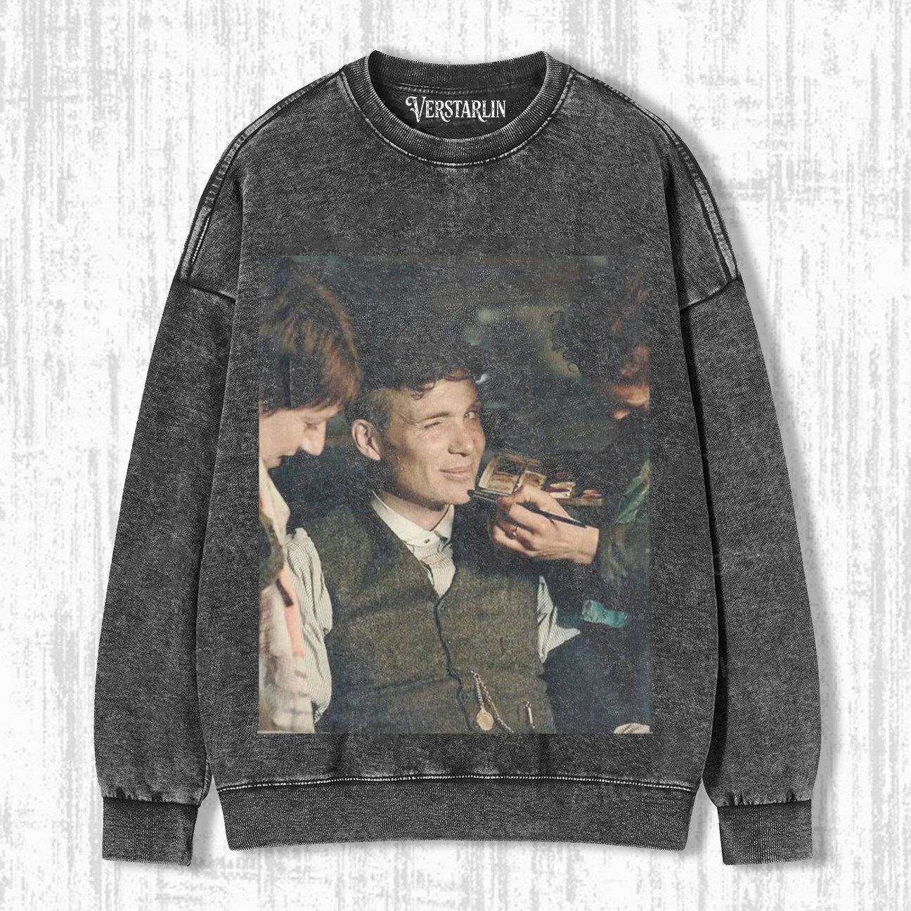 BEHIND-THE-SCENES SMILE T-SHIRT