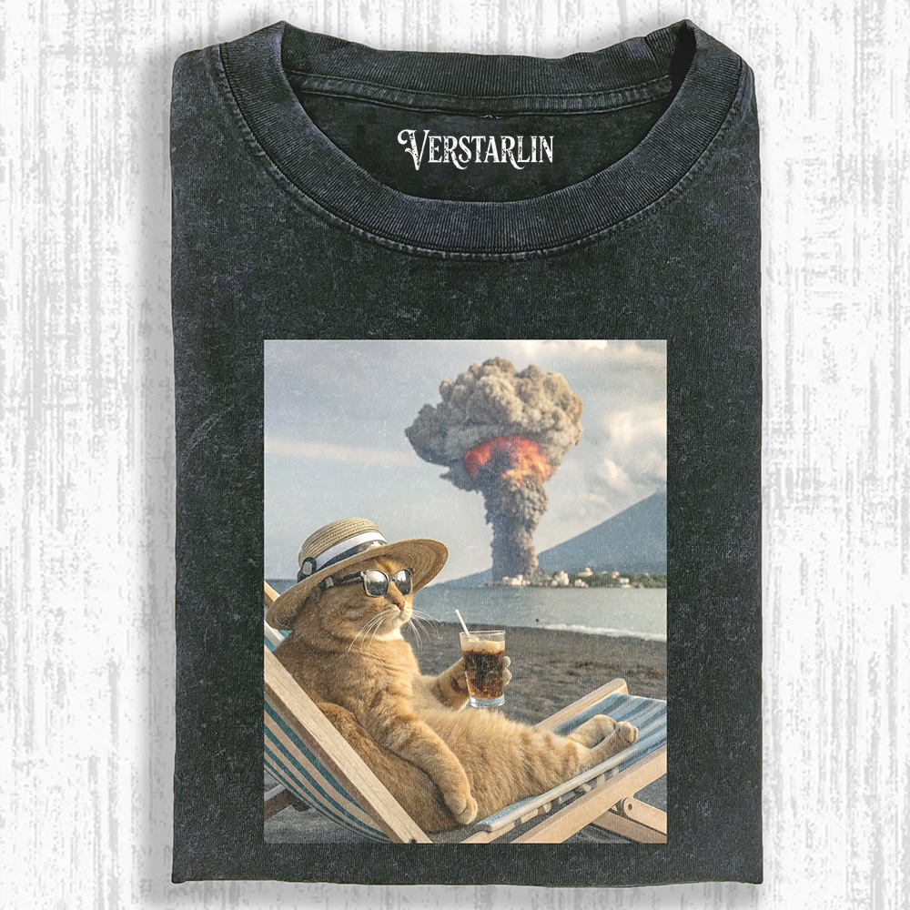 WACKY CAT  T-SHIRT