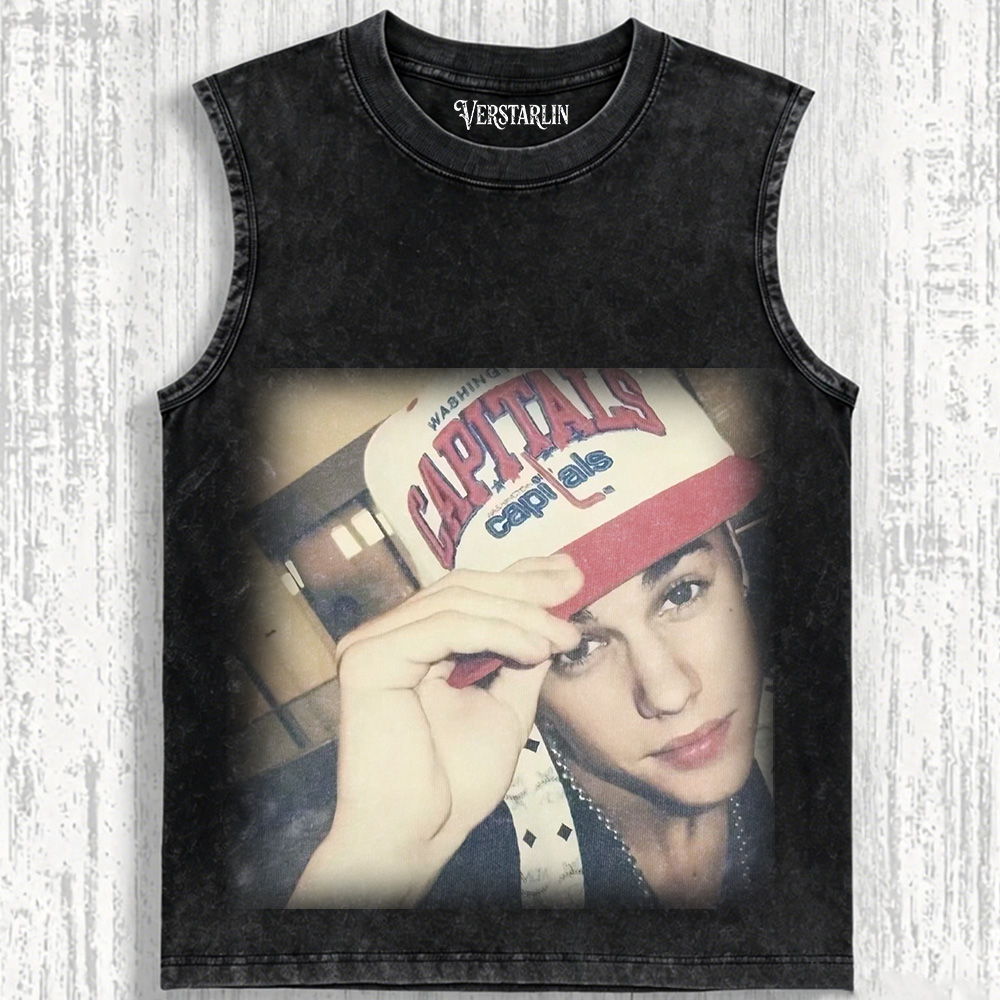 Coachella Retro Y2K Justin Bieber Cap Selfie Graphic