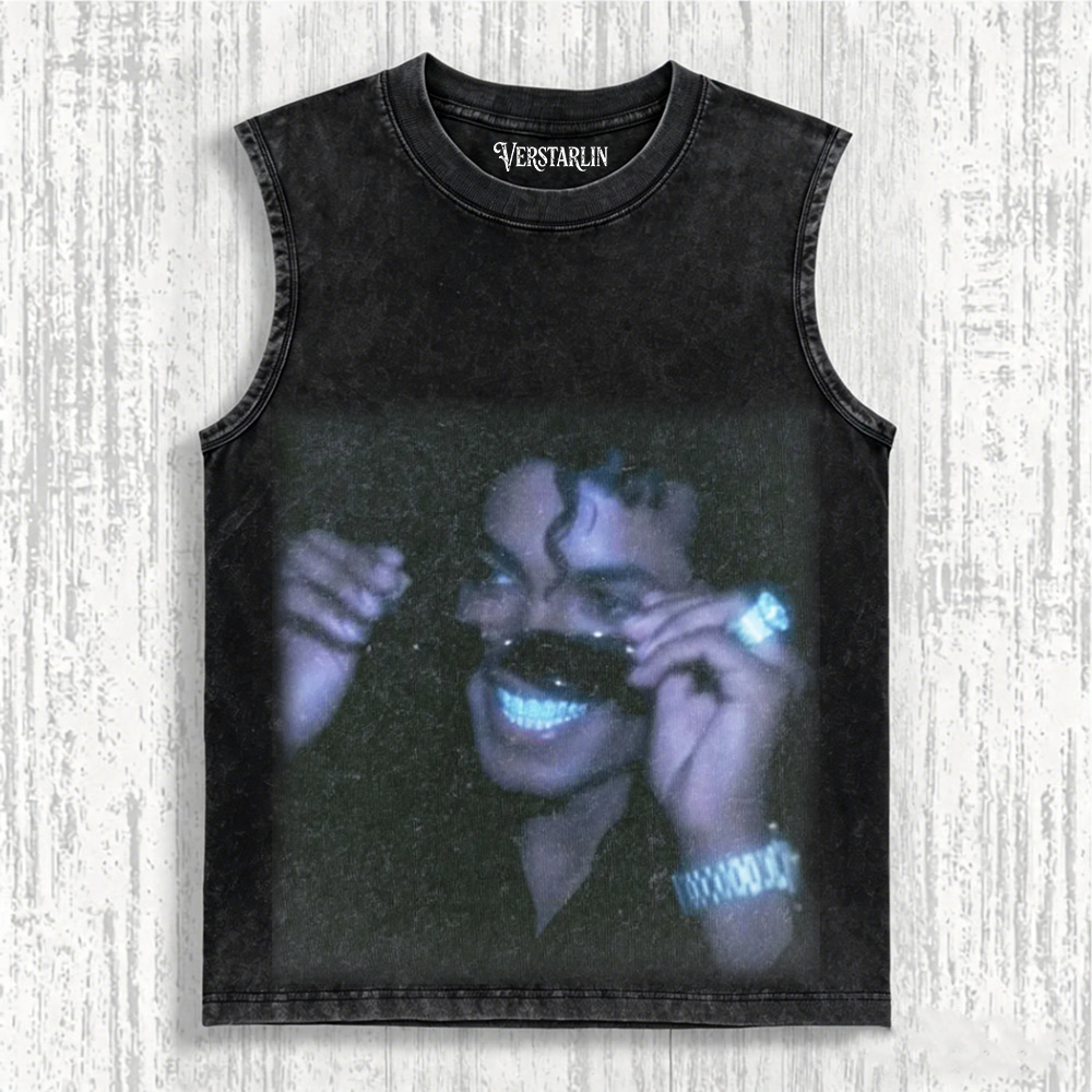 NIGHT SMILE T-SHIRT