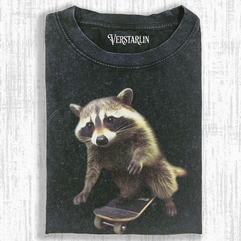 WACKY RACCOON T-SHIRT