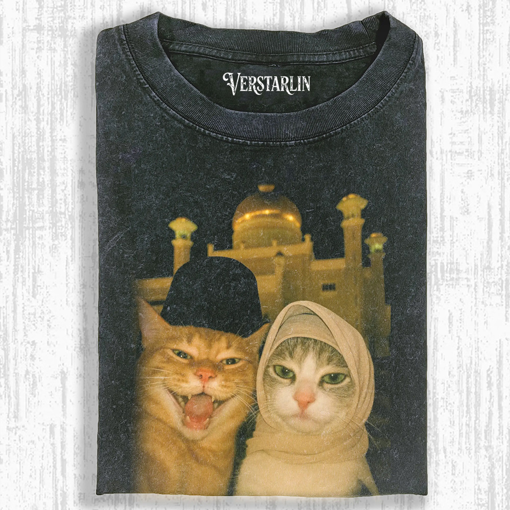 WACKY CAT  T-SHIRT