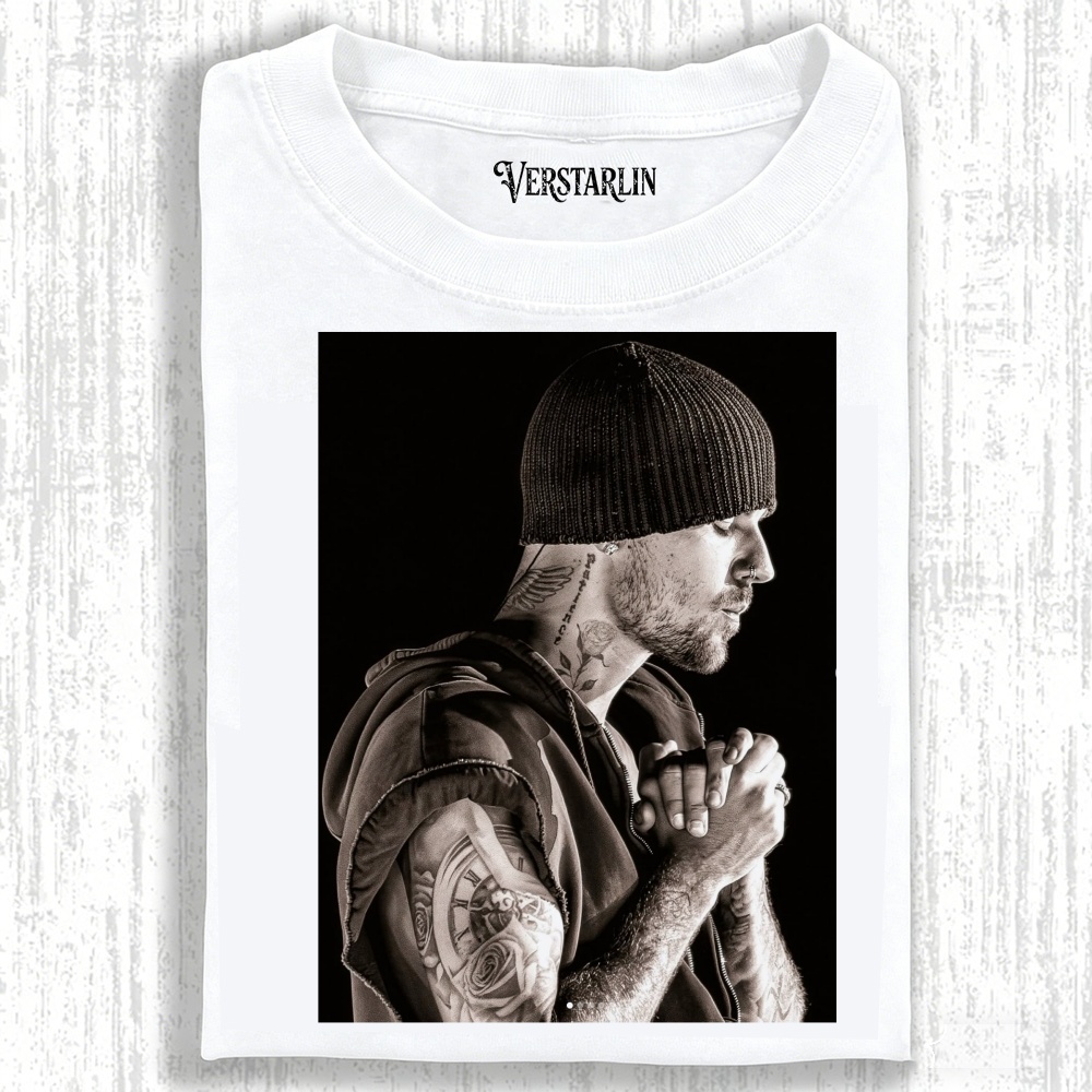 Coachella Vibe Justin Bieber Black & White Side Profile Prayer Graphic