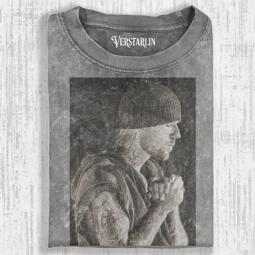 Coachella Vibe Justin Bieber Black & White Side Profile Prayer Graphic