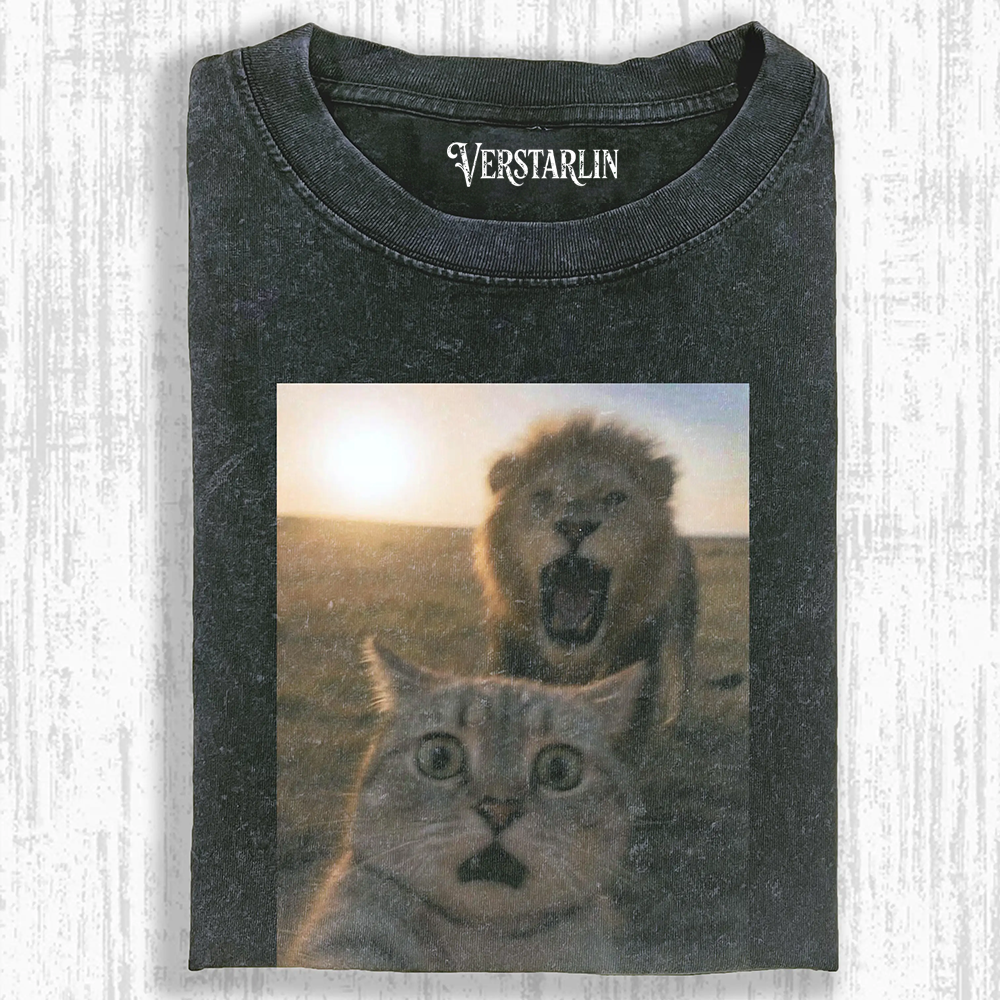 WACKY CAT T-SHIRT
