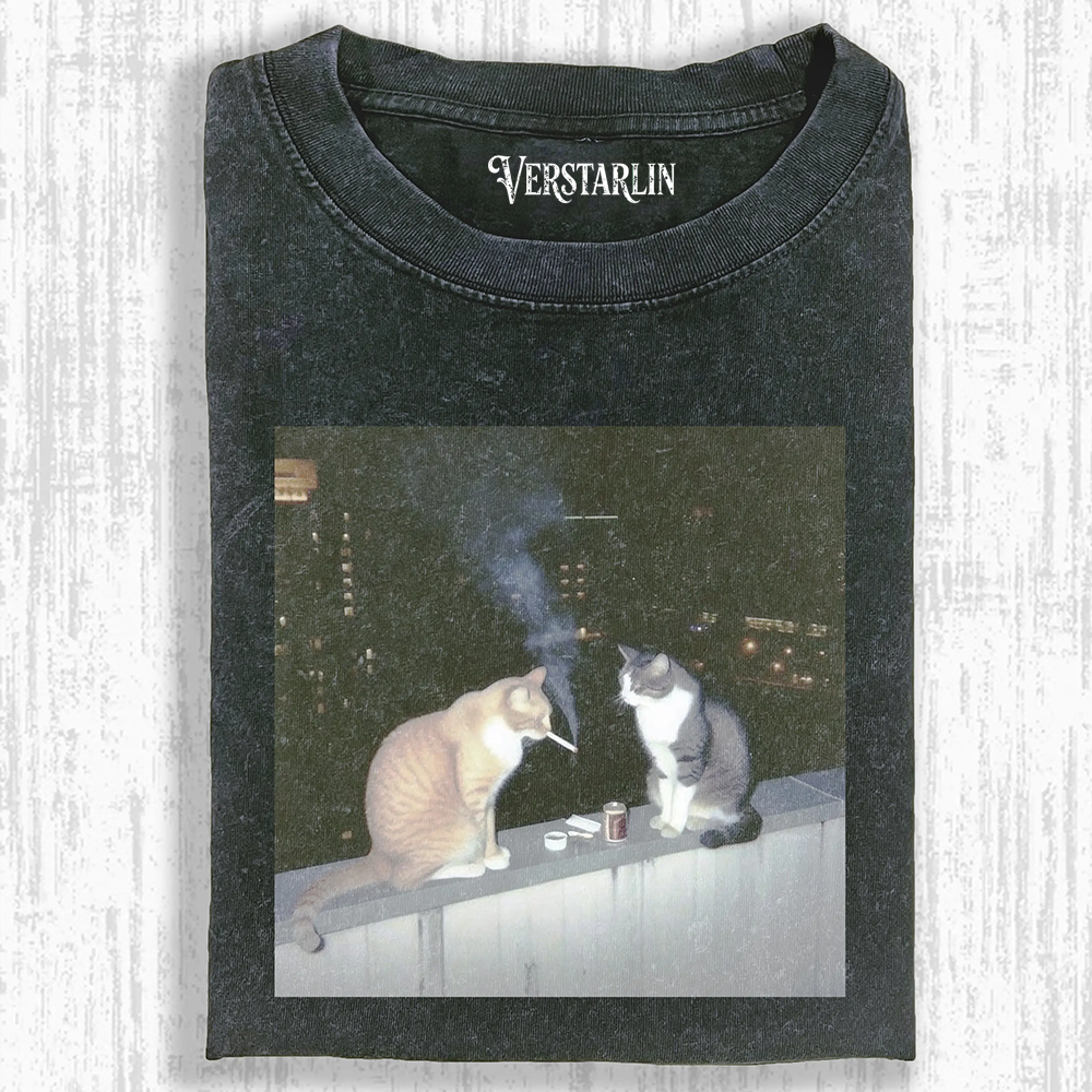 SMOKING CAT T-SHIRT