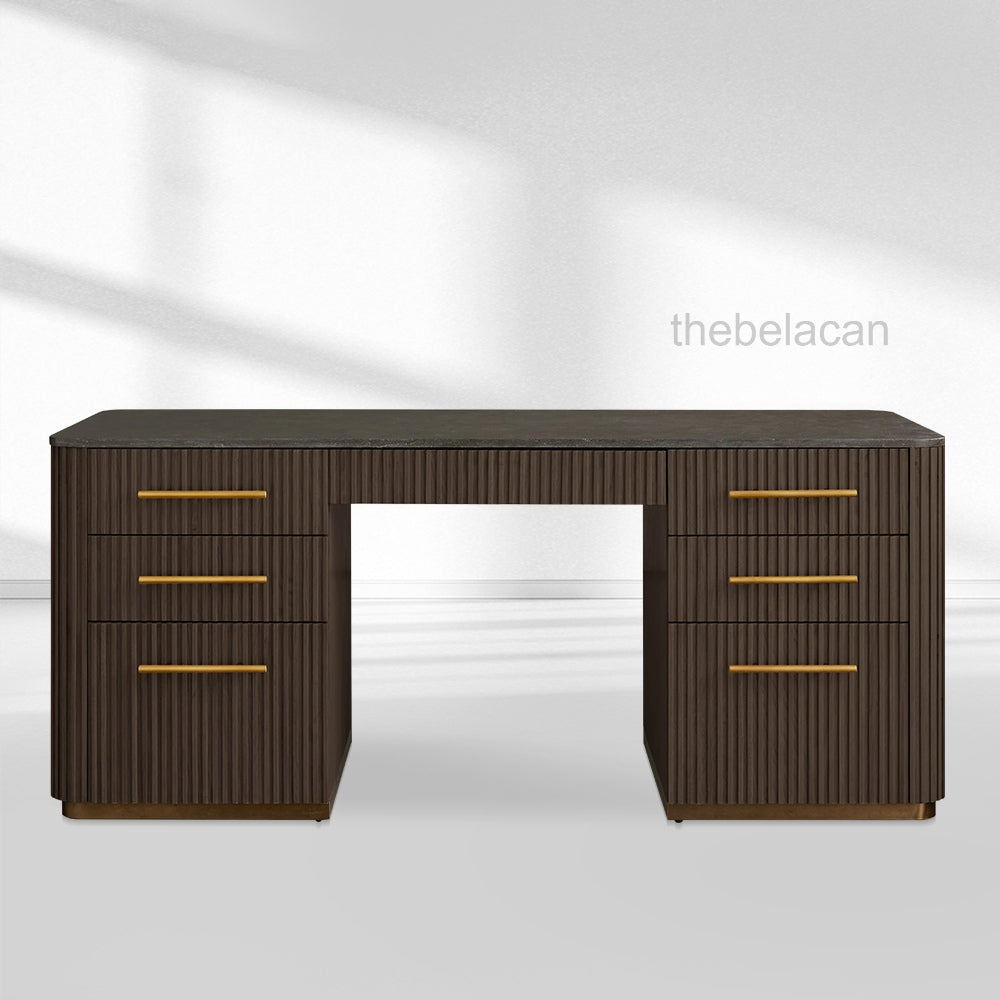 FinRegal Executive Desk - thebelacan