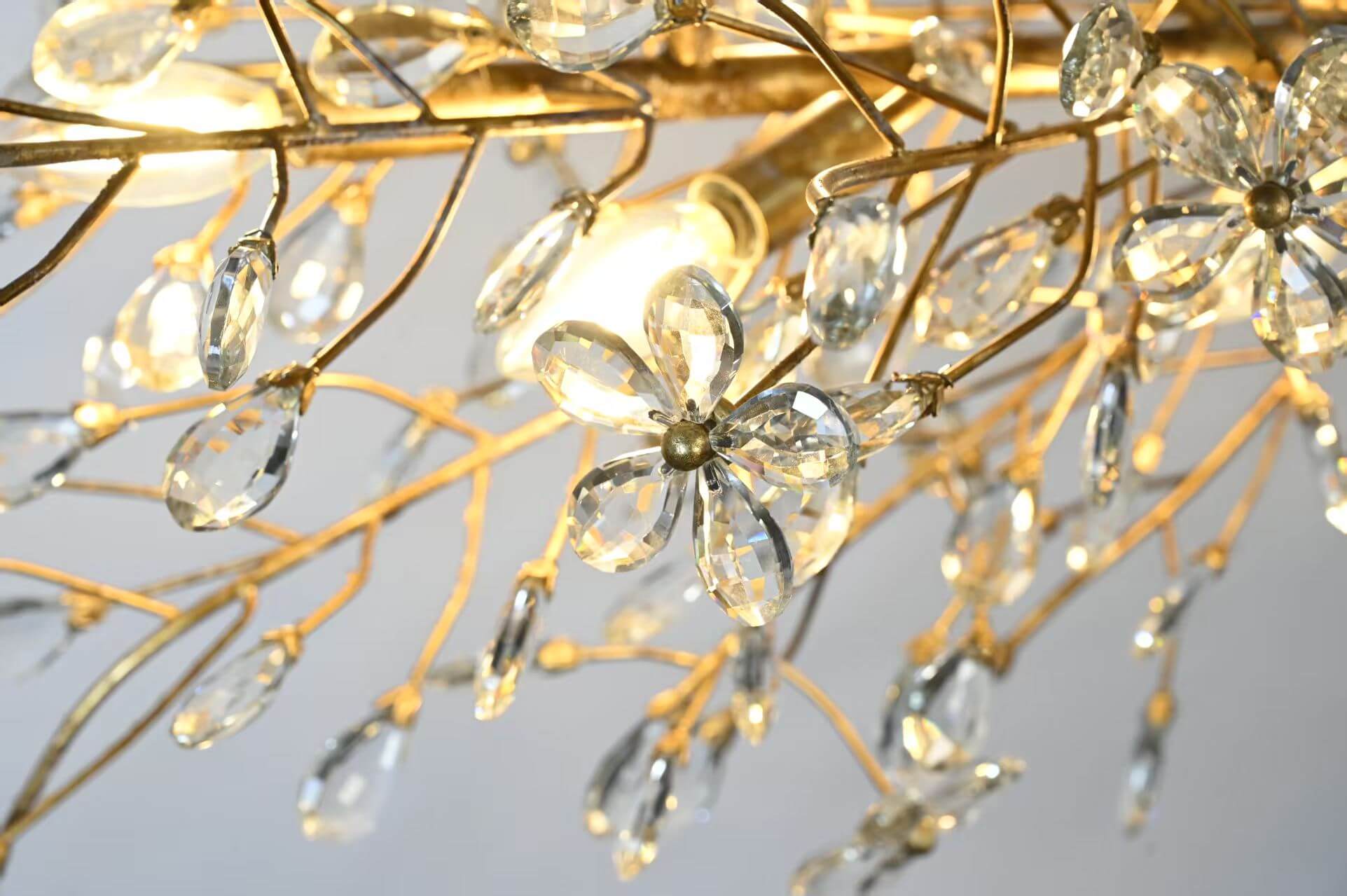 Fiore Linear Chandelier - thebelacan