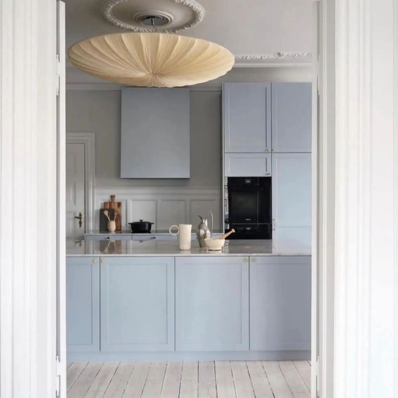 Silk Over Metal Living Room Chandelier - thebelacan